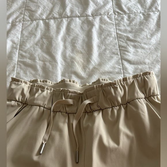 NWOT Lululemon Stretch Luxtreme Jogger *special edition team Canada - Picture 14 of 16